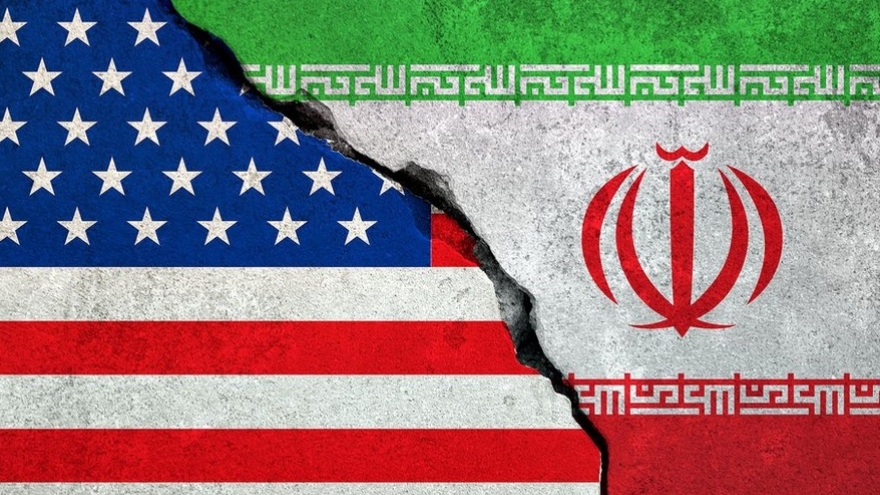 Mỹ tính gỡ bỏ trừng phạt nhưng người dân Iran vẫn chưa thể lạc quan